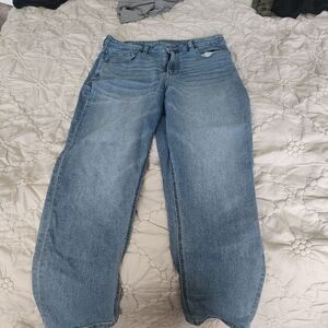 American Eagle Mom Jean Stretch